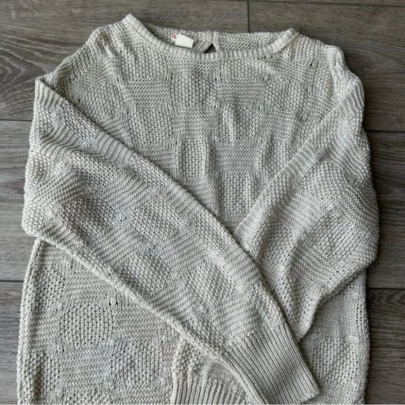 Limitex Paris Linen Blend Keyhole Back Dolman Sleeve Sweater - Picture 10 of 14